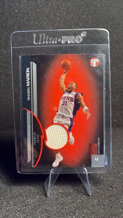 Shawn Marion authentic game-worn jersey card
