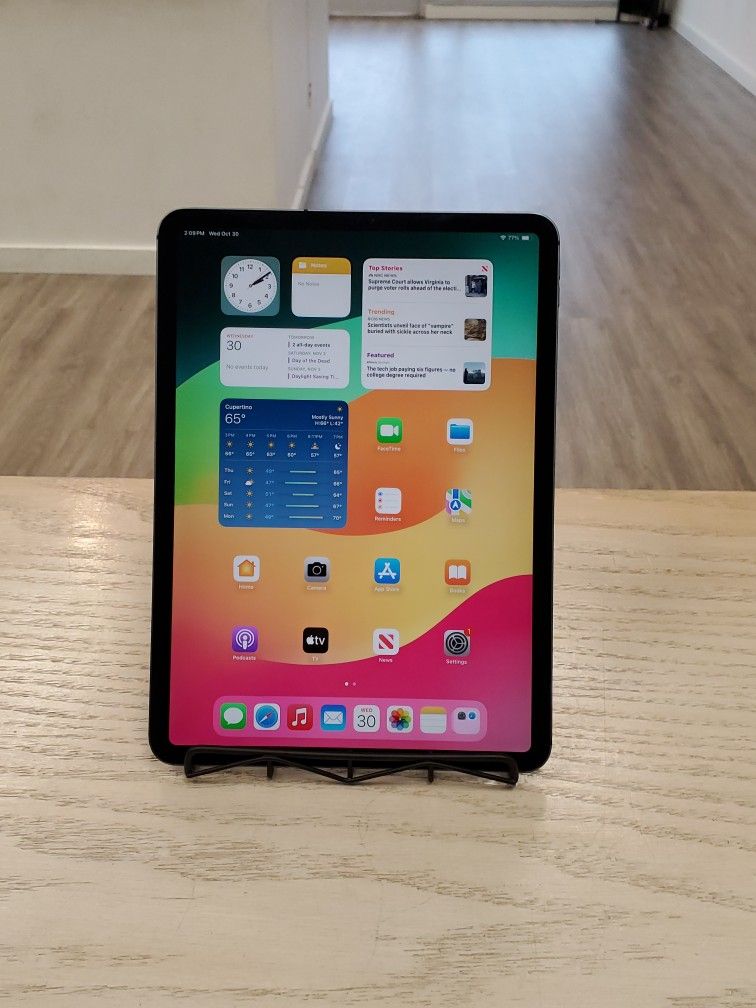 Apple IPad 10th Gen Tablet - $5 Today and the rest later 🤗 Message Us Now!