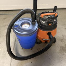 Ridgid Wet/Dry Vacuum with Separator