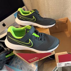 Nike Star Runner
