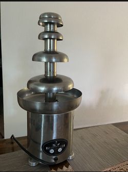 Chocolate fountain