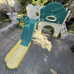 Kids Slide Set w Basketball Hoop (1yr)