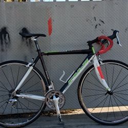 Fuji Carbon Fiber Road Bike 