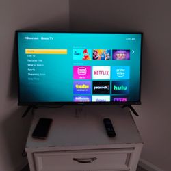 32 Inch Hisense Smart Roku TV For Sale $130. Dollars