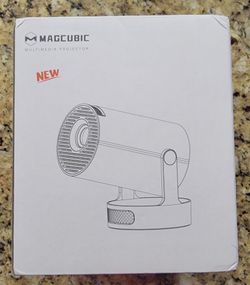 180° Free Projection Projector
