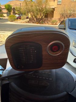 Modern retro desk heater