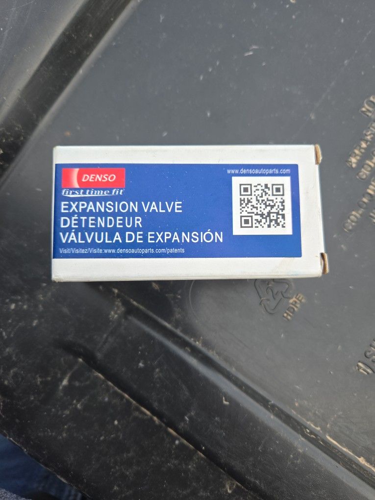 Denso Expansion Valve