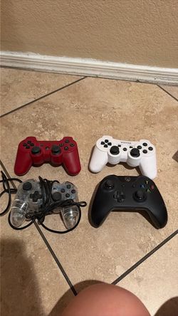 PS3 and Xbox 360 controllers