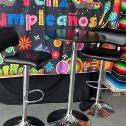 Bar Table W 2 Chairs 