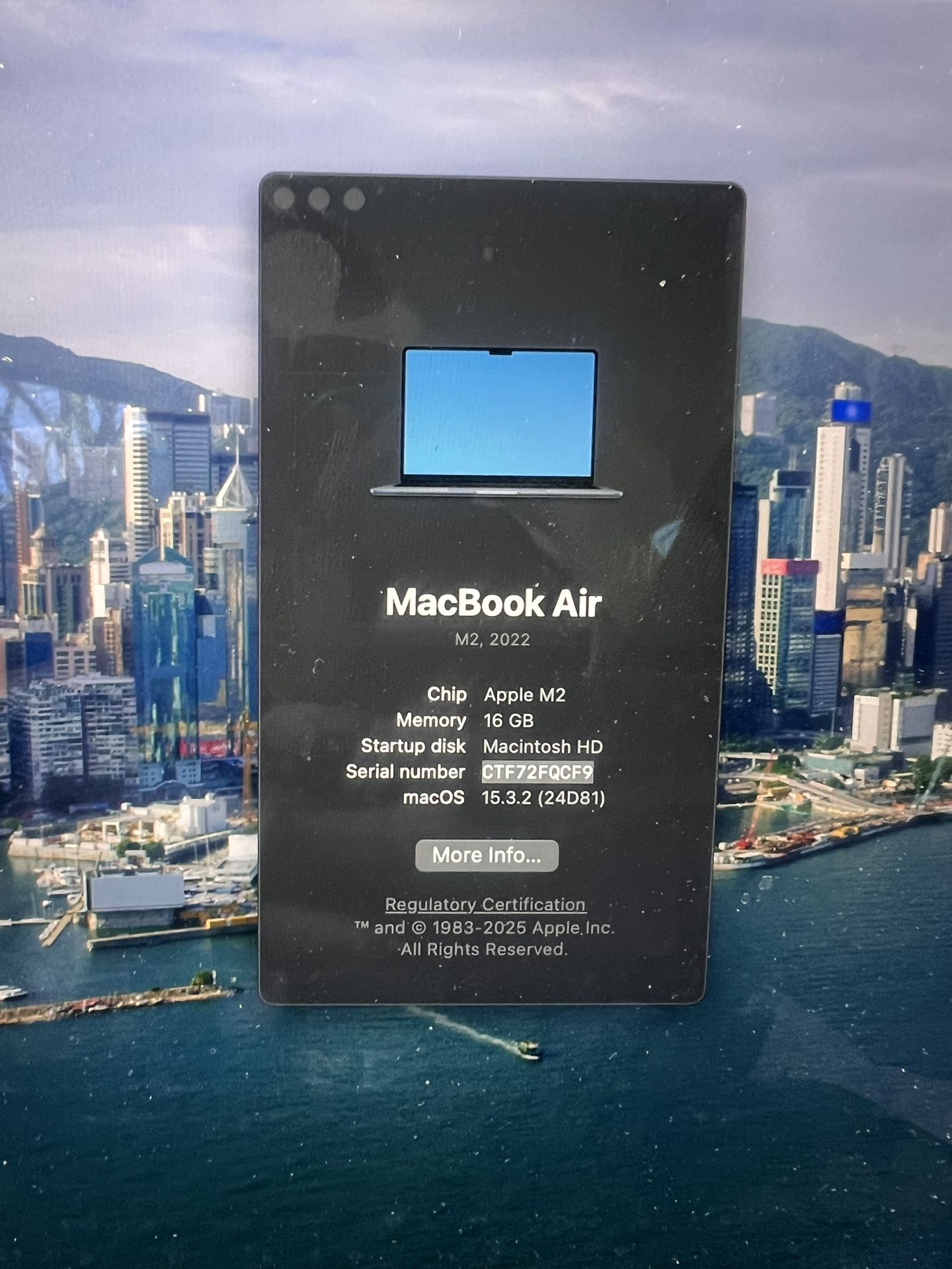 MacBook Air M2 16GB