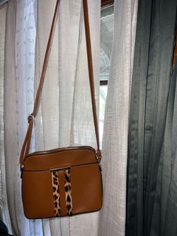 Brown Crossbody Bag with Leopard Print Stripe