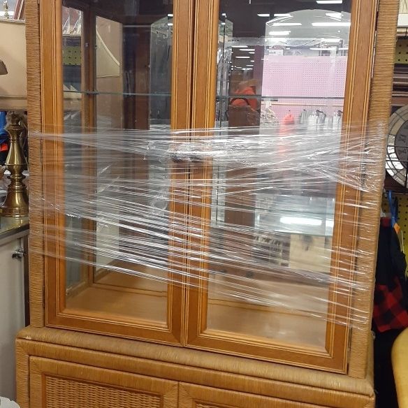 WICKER GLASS MIRROR LIGHTED CURIO CABINET