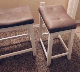 2 Bar stools white and grey $20