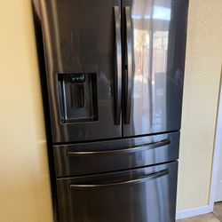 Samsung 4 Door French Door Refrigerator 