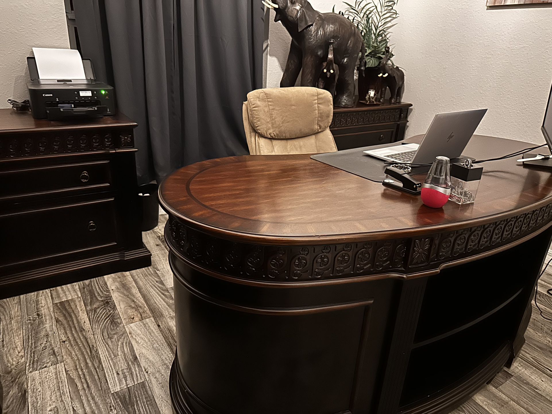 Professional Executive Office furniture set solid wood desk, 2 file cabinets, bookshelf. Desk set