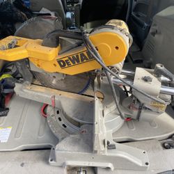 Dewalt Table Saw 