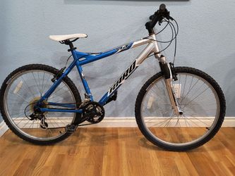 Pending pick up***26" Haro VGF 21 speed Medium size adult mountain bike with aluminum frame