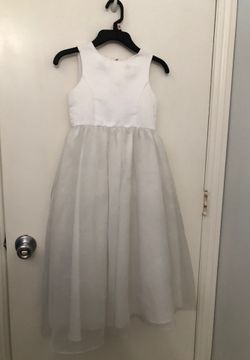 Girls communion / flower girl for wedding dress (Size 5)