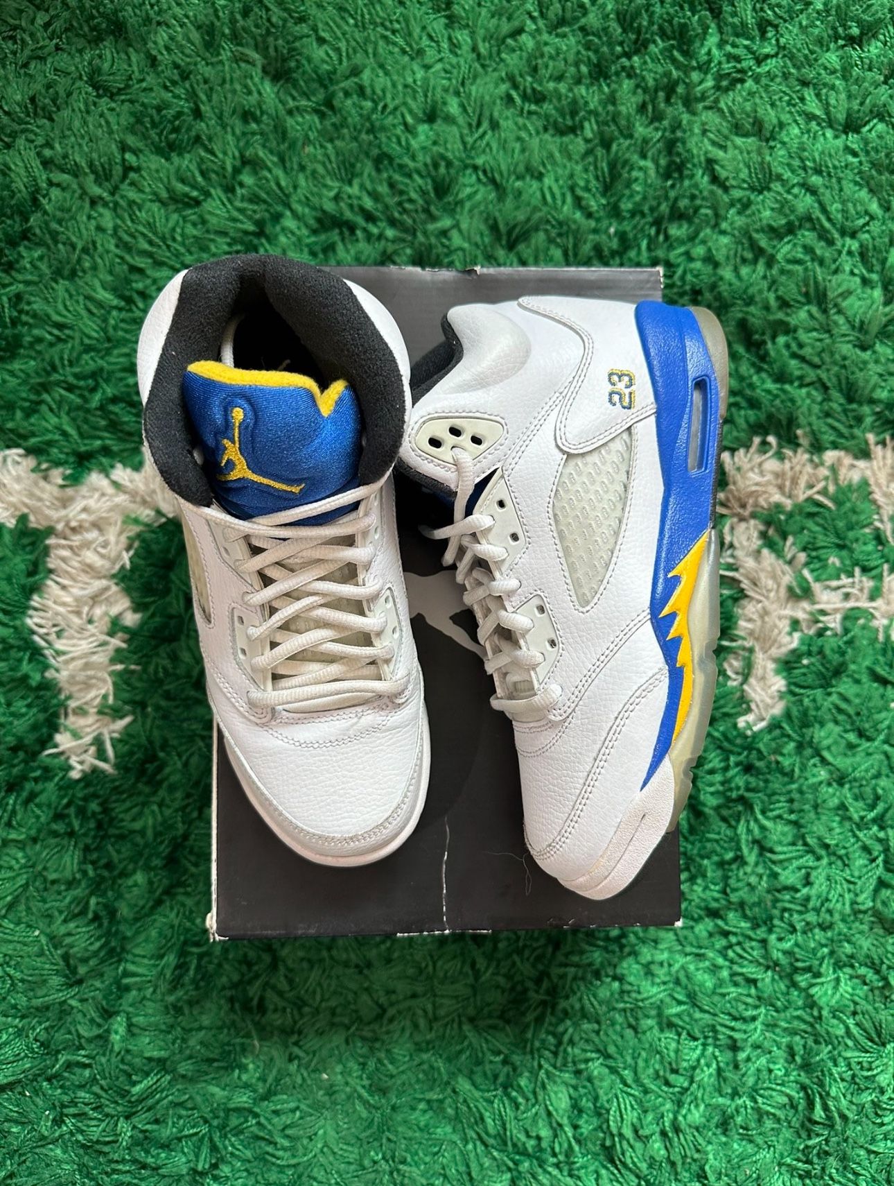Nike Air Jordan 5 Laney Size 4y - 5.5 Womens