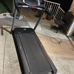 Treadmill 