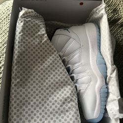 Jordan 11s
