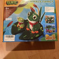 3 in 1 Animals Frog Family Building Set - Animal Figures with 3 Building Options, Create Frog, Turtle or Snail Family - Educational Toy Birthday Gift 