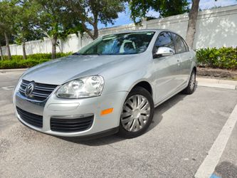 2010 Volkswagen Jetta S - 45k miles