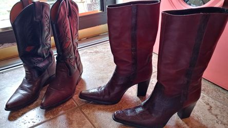 Cowgirl Boots Size 7 & 7 1/2. Excellent condition.