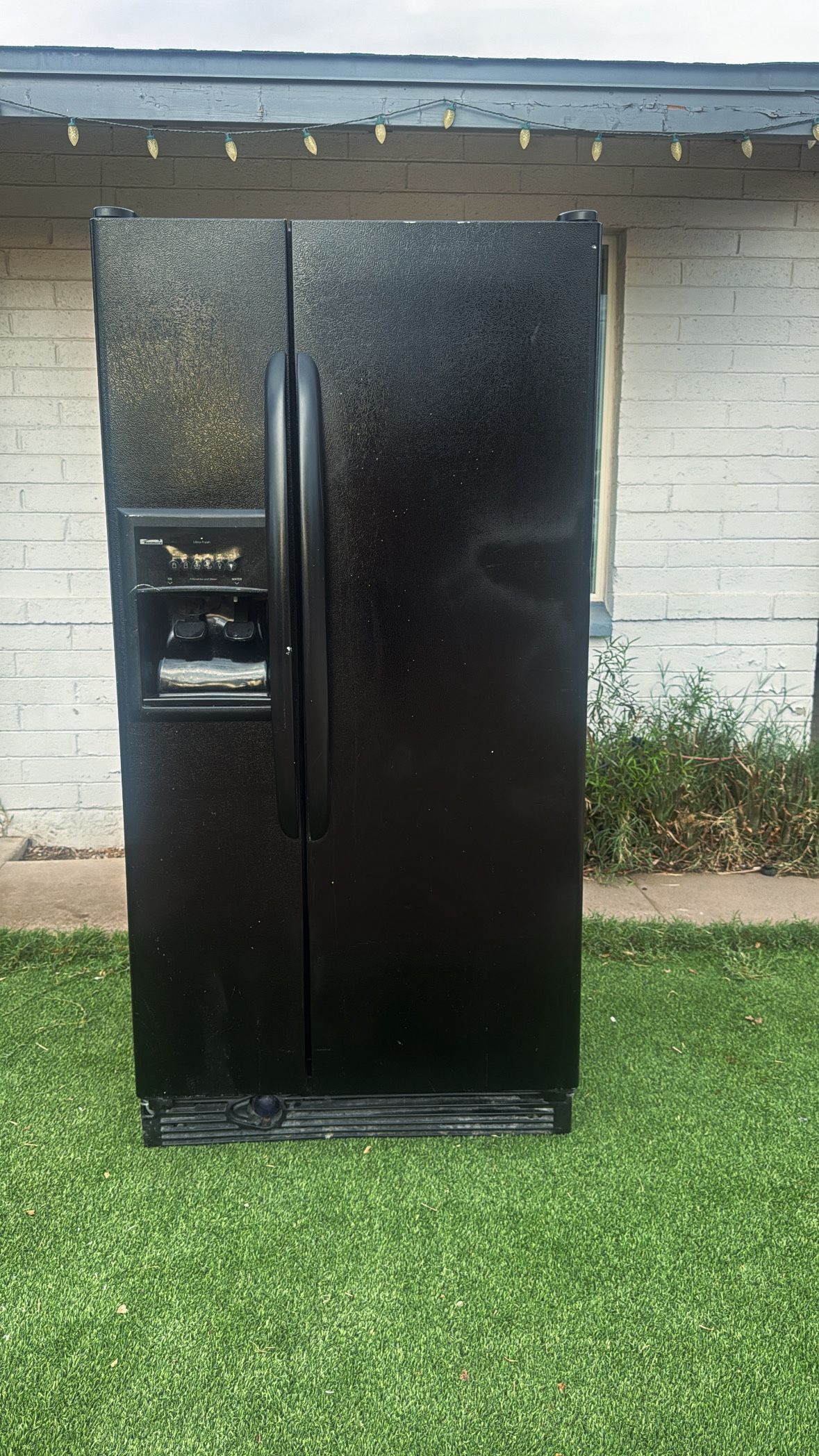 Refrigerator