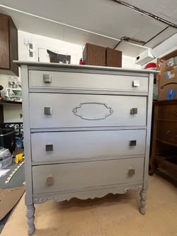 Vintage Farmhouse Dresser / Chest – Refinished in Milk Paint ✨