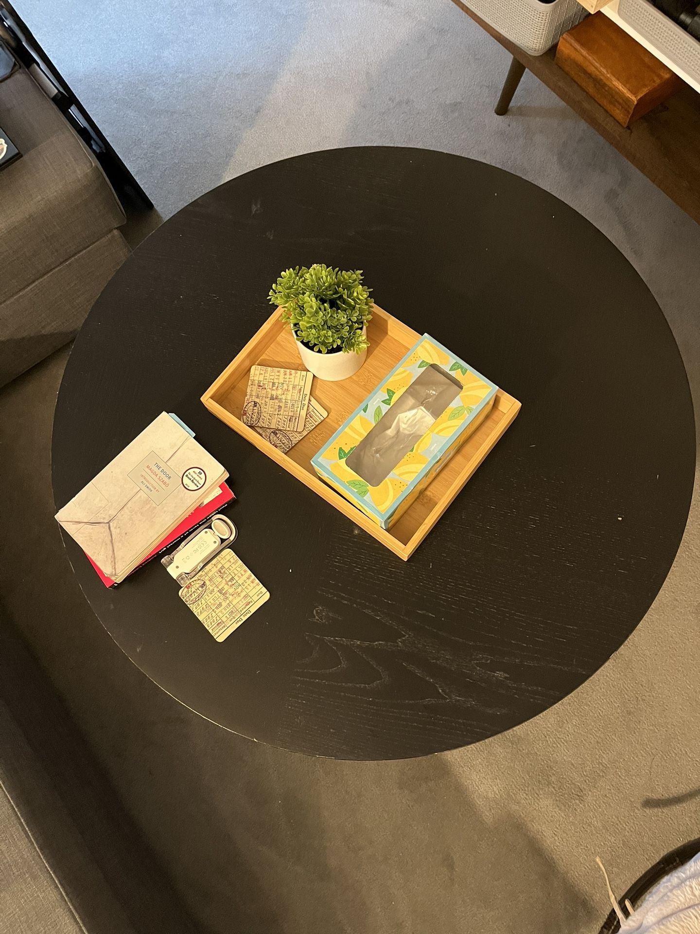 Black Round Coffee Table 
