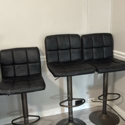 3 Adjustable Stools - 