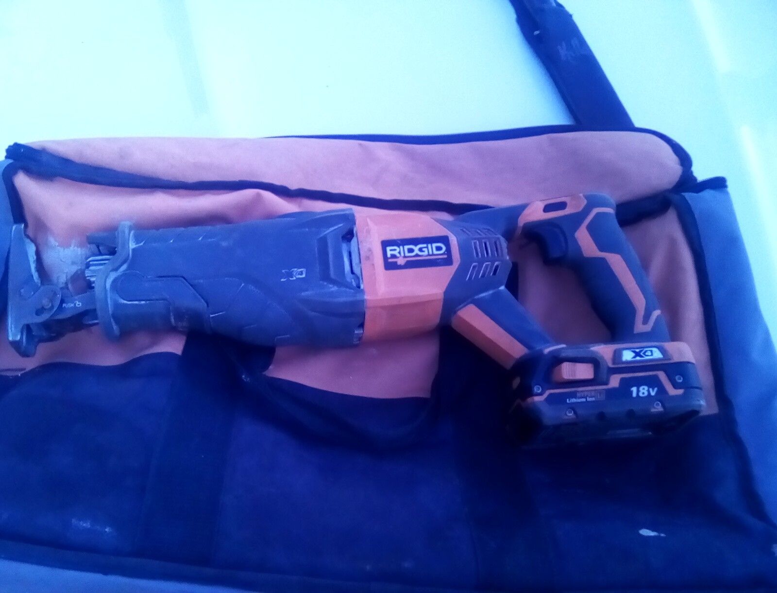 Cordless sawzall with carrying bag