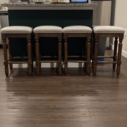 4 Small Bar Chairs 