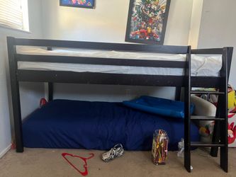 Kids bed