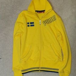 New Boys Size XSmall PUMA Yellow Zipper Jacket 