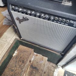 Fender Amplifier... Princeton 112