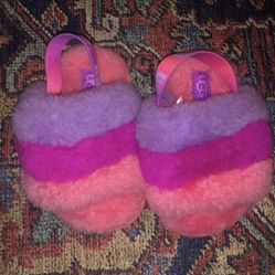 UGG Australia Sandals Size 4/5 Girls