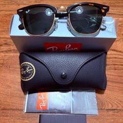 RAY-BAN CLUBMASTER 