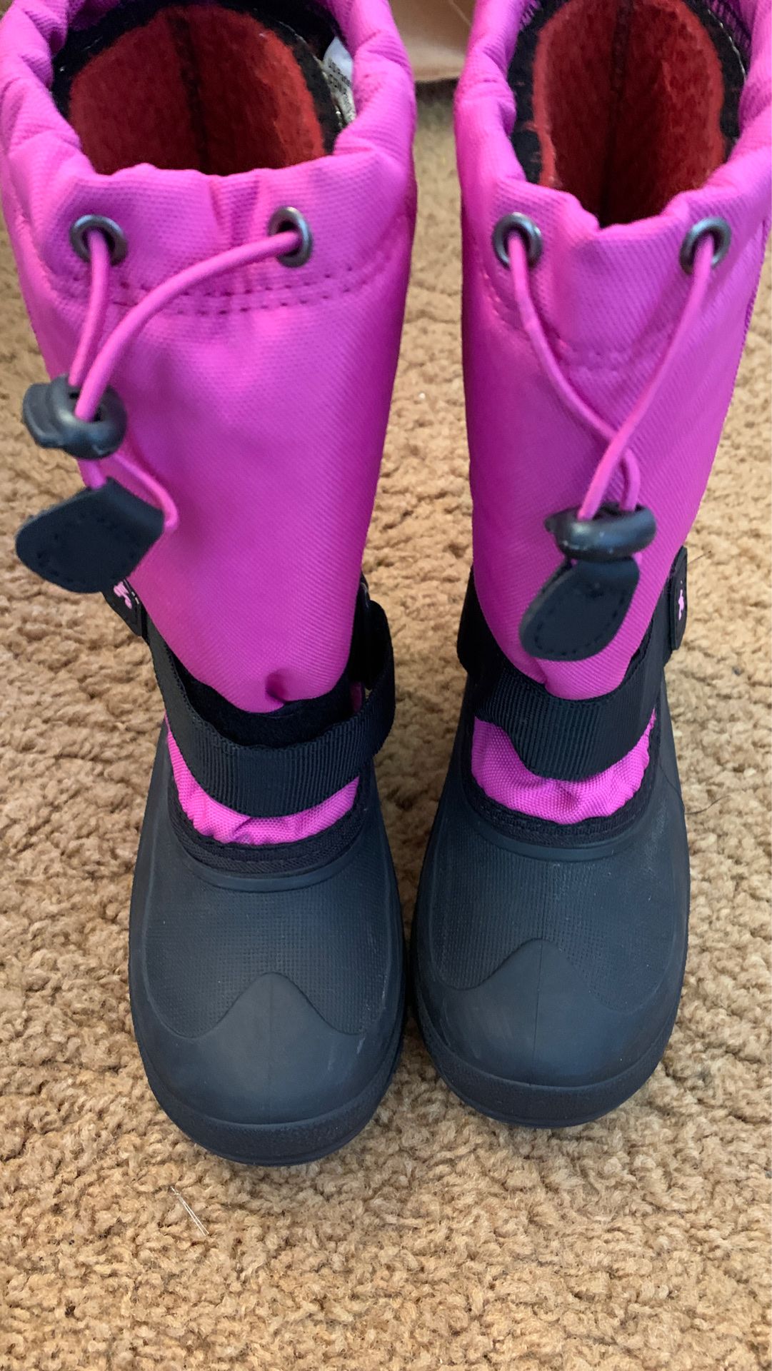 Kamik Snow Boots Girls Size 2 Worn once ...like new.