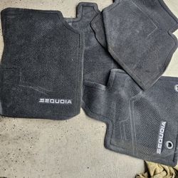 Floor Mats 2013 Toyota Sequoia 