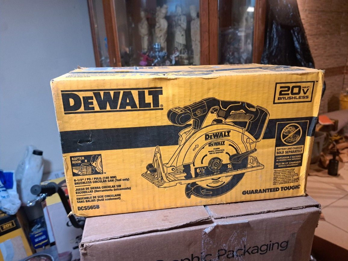 DeWalt 20v Brushless Circular Saw