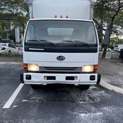 Truck For Sale 9k$Or Trade For Pickup Truck.