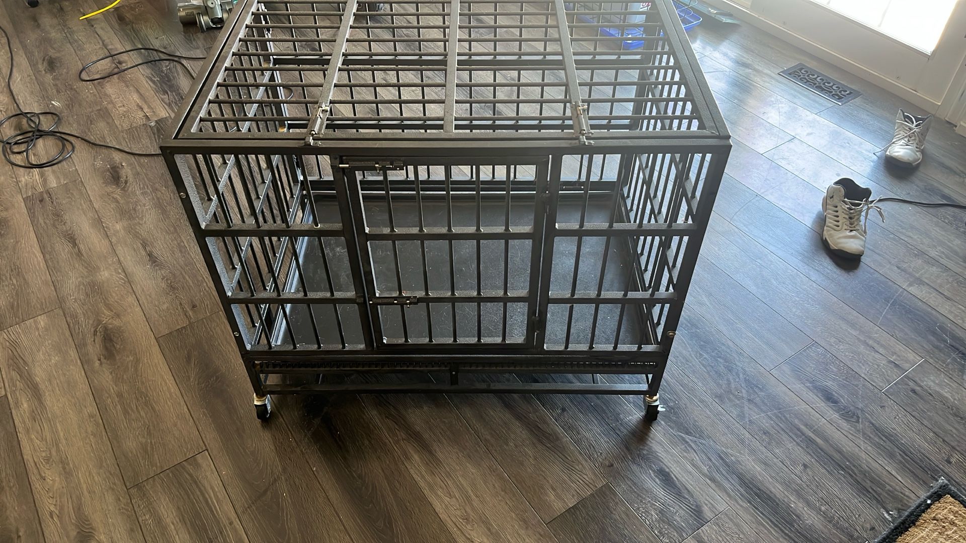 Dog crate