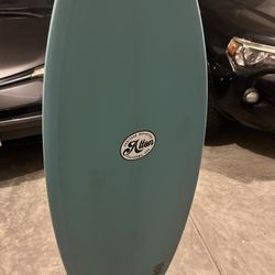 5’10  Alton Shortboard 