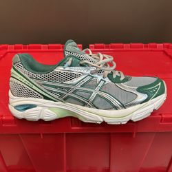 Asics Gt-2160 “Above The Clouds” Size 9.5