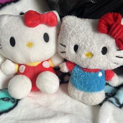 BNWT hello Kitty tiny stuffed animals bigger than a hand