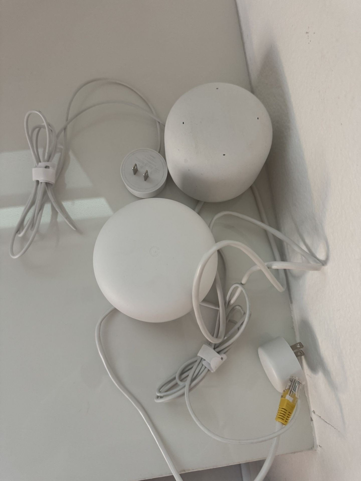 Goggle nest mesh wifi router