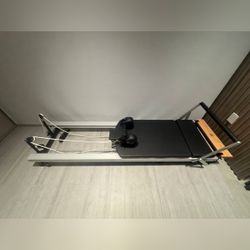 Merrithew SPX Reformer - Like New - Miami, FL