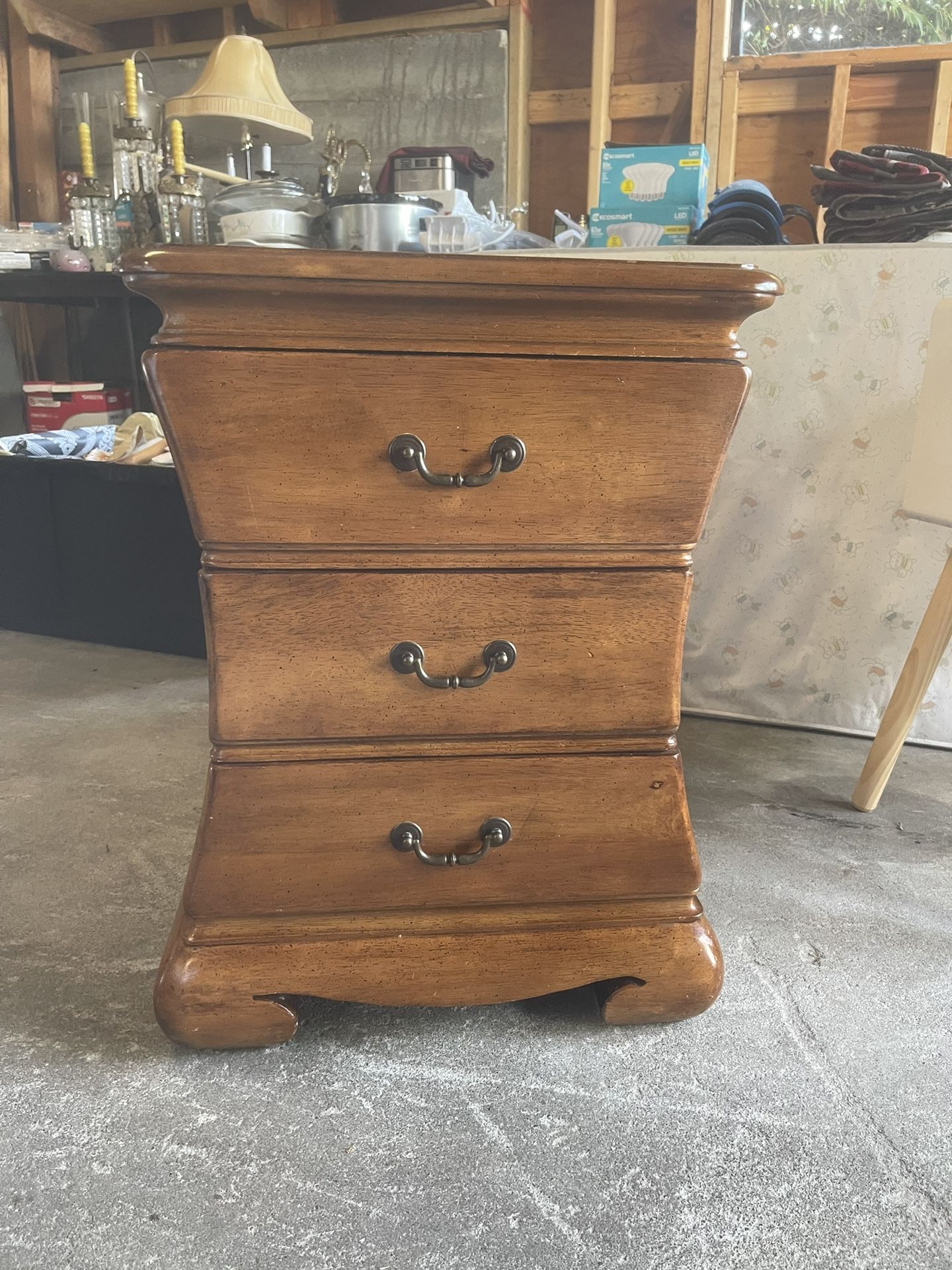 Accent Table